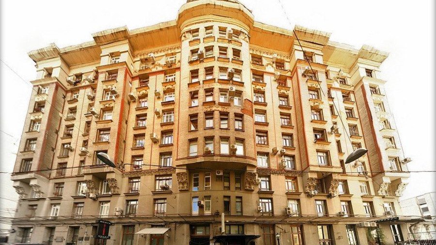 Дом Нирнзее. Первый московский небоскреб