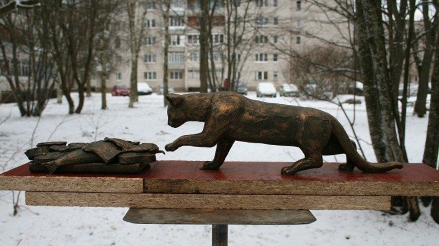 В Петербурге создали скульптуру знаменитой кошки Матроски — любительницы морепродуктов
