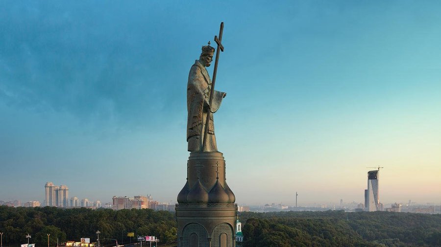 Памятник Князю Владимиру появится на Воробьевых горах в ноябре