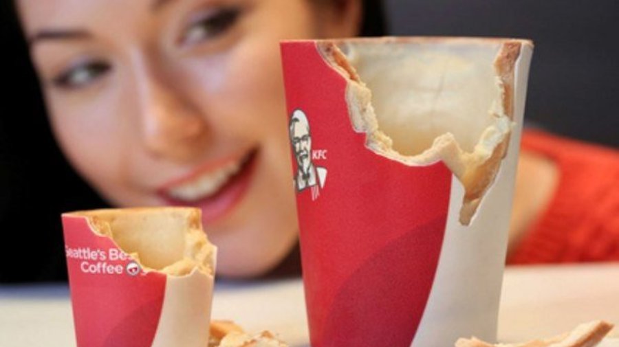 Кофе в стаканчиках из печенья и шоколада можно будет попробовать в KFC
