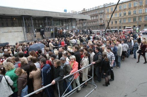 Станцию метро «Василеостровская» закроют на 11 месяцев