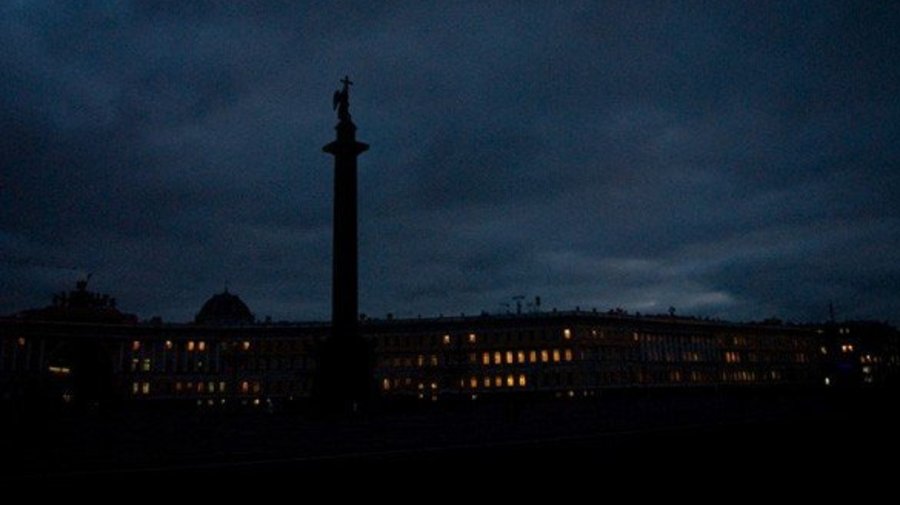 В рамках «Часа Земли» у 20 главных зданий и мостов города выключат подсветку