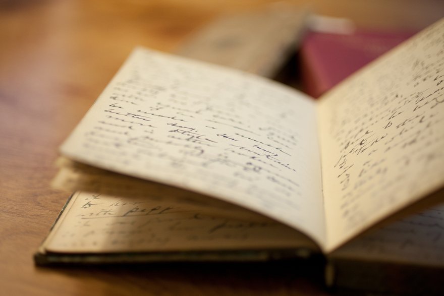 Москвичей просят прислать свои дневники для «Библионочи»