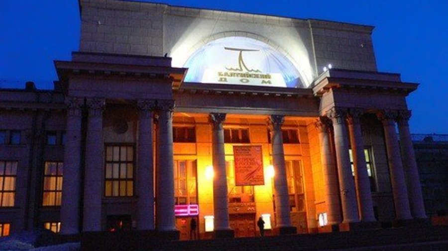 Петербуржцы смогут попробовать себя в качестве работника театра
