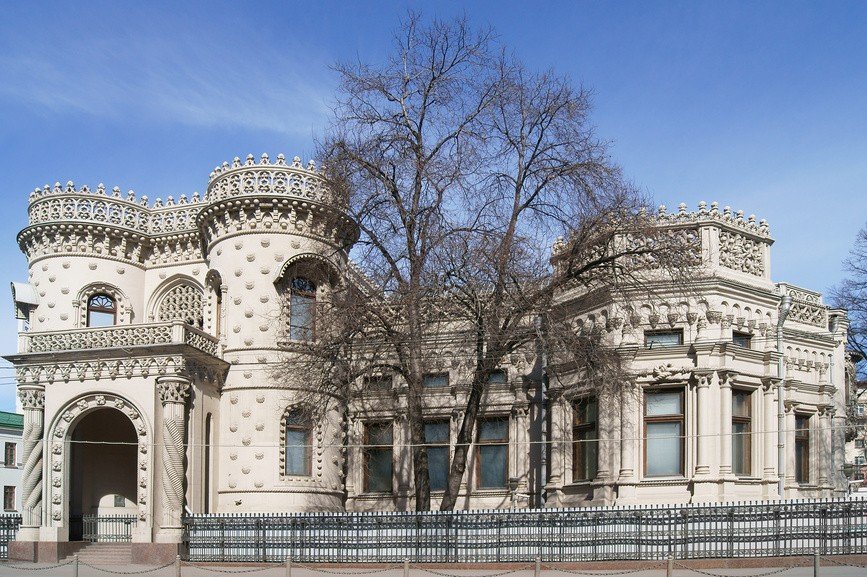 дом с ракушками в москве