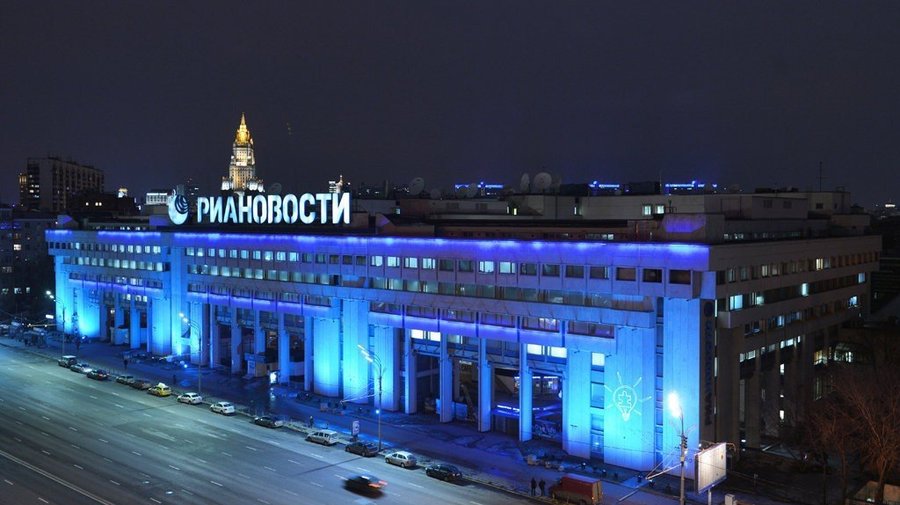В рамках акции «Зажги синим» подсветят фасады в центре города