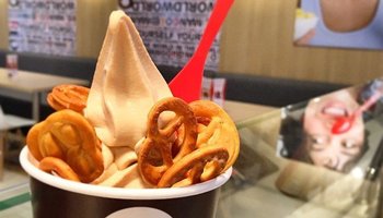 Натуральные йогурты в Red Mango
