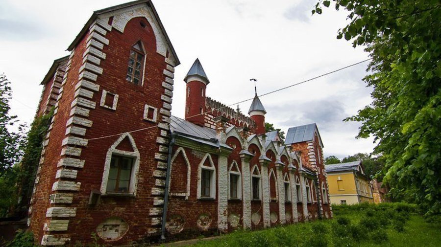 Топ-10 самых увлекательных загородных поездок