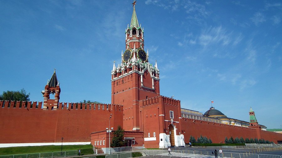 Ворота Спасской башни Кремля снова откроют для горожан и туристов 