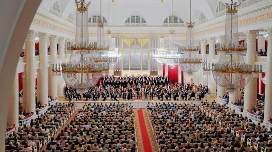 Билеты в филармонию распродадут с 50% скидкой