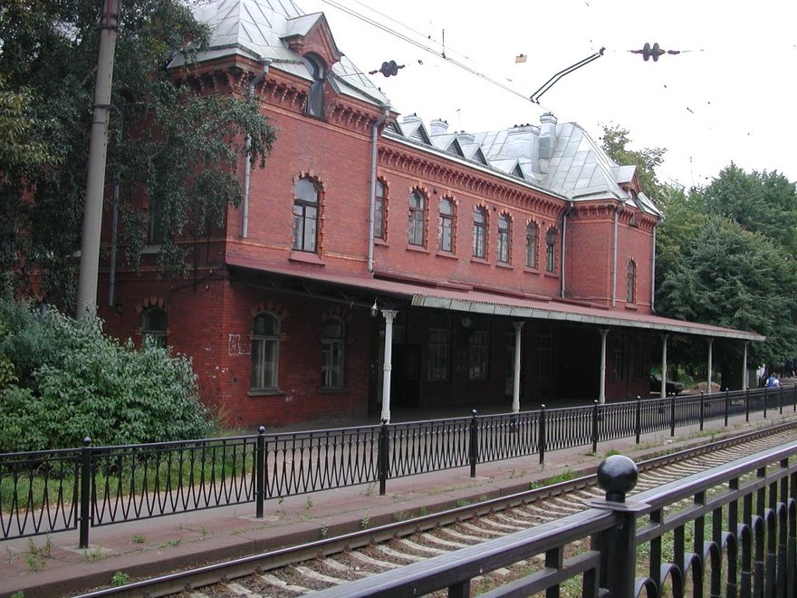 Станция Шувалово