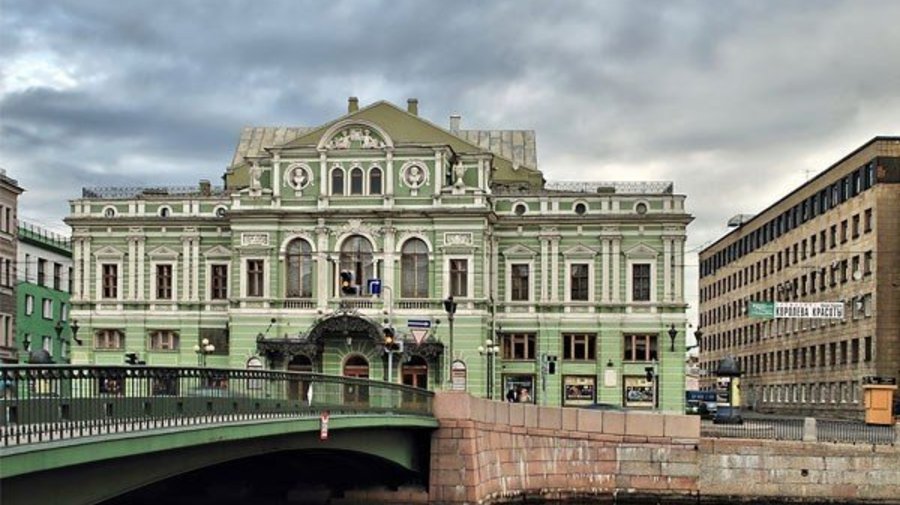Петербуржцы примут участие в спектакле БДТ