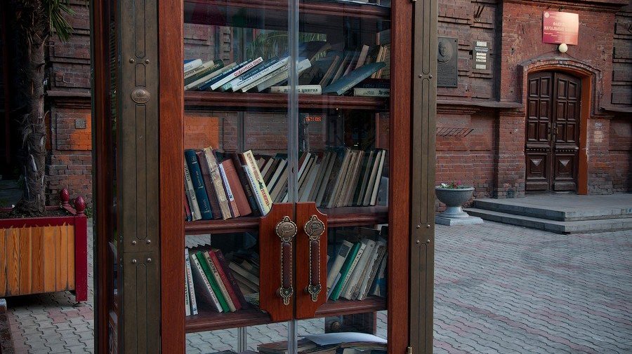 Летний читальный зал появится во дворе «Пассажа»