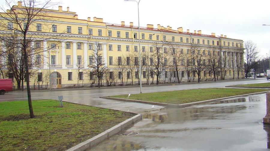 Офицерские казармы лейб-гвардии Гренадерского полка