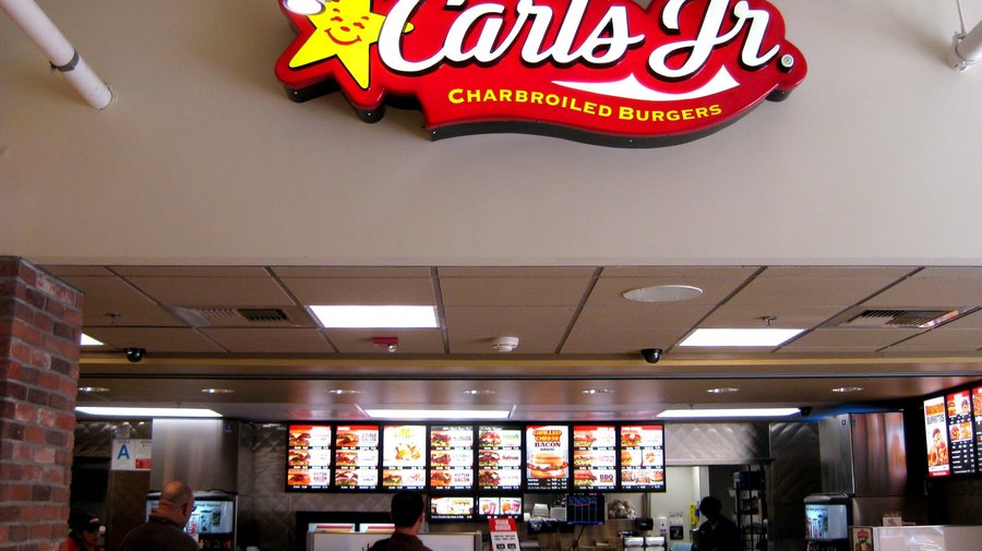 Carl’s Junior вновь открылся в Петербурге
