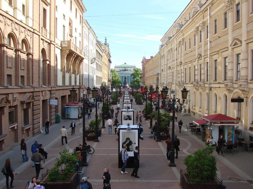 Малая Садовая улица