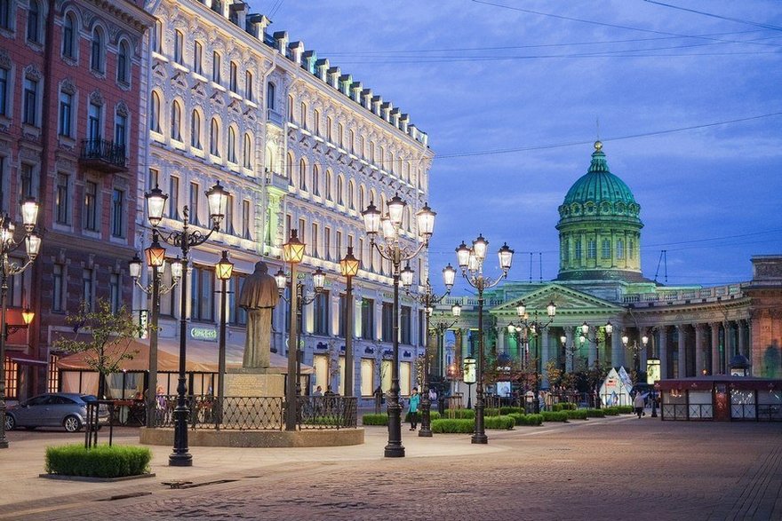 Малая Конюшенная улица