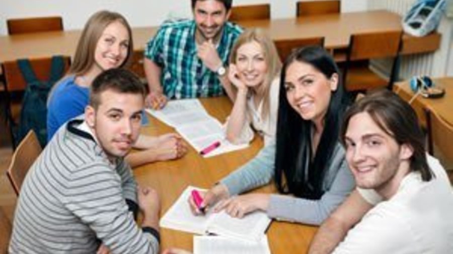 Набор в группы языкового клуба Language Club