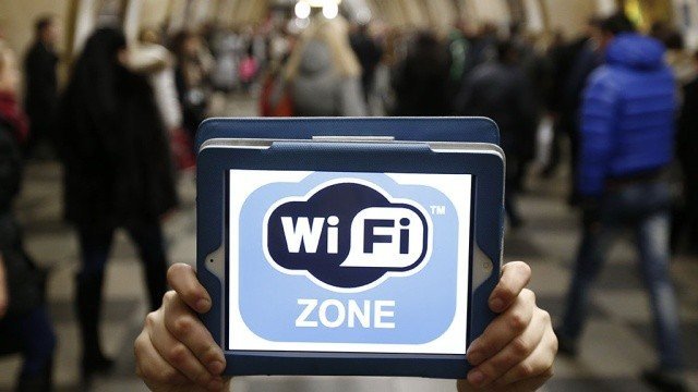 Бесплатный Wi-Fi появится в петербургском метро