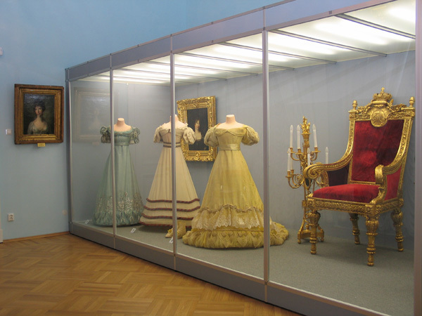 Выставка Платьев Марии Федоровны В Москве