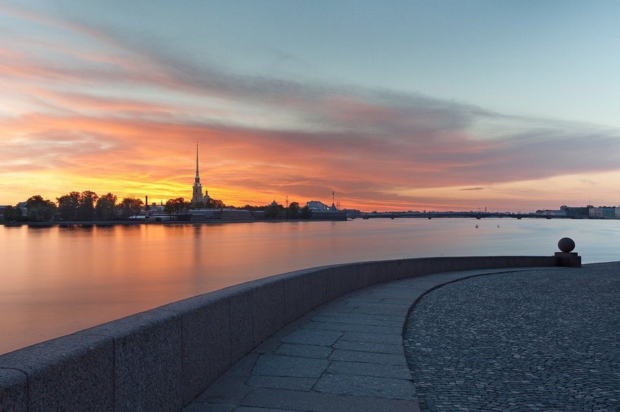 Чем Питер лучше Москвы
