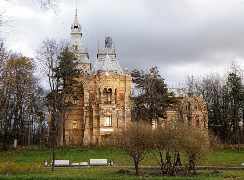 Сад при даче Чернова