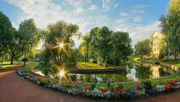Надо знать: сады Петербурга