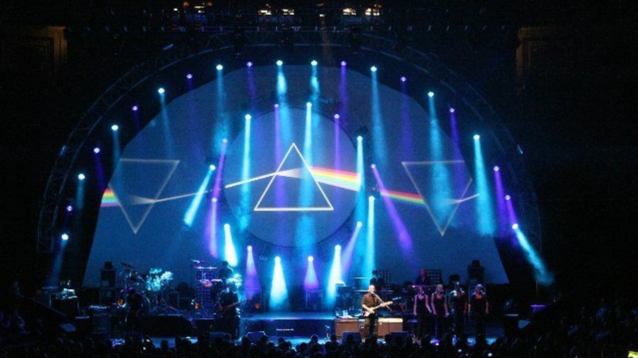 Шоу Brit Floyd