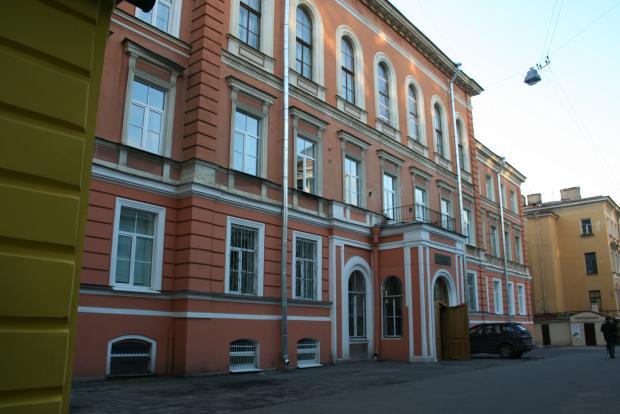 «Анненшуле», школа № 181 и № 196