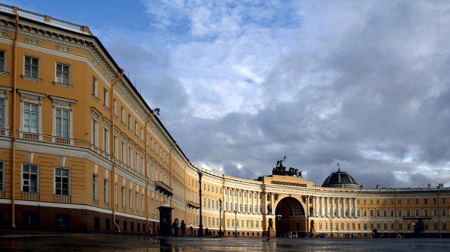 Лекции в Главном штабе