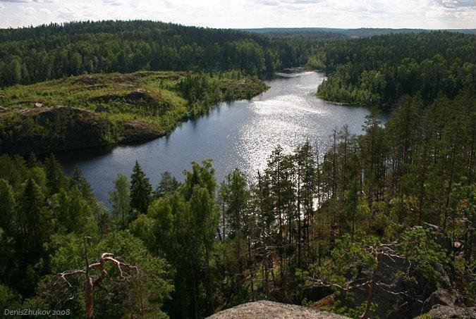 Скалы Треугольного озера