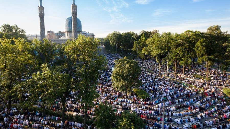 В Петербурге мусульмане отметили Ураза-байрам