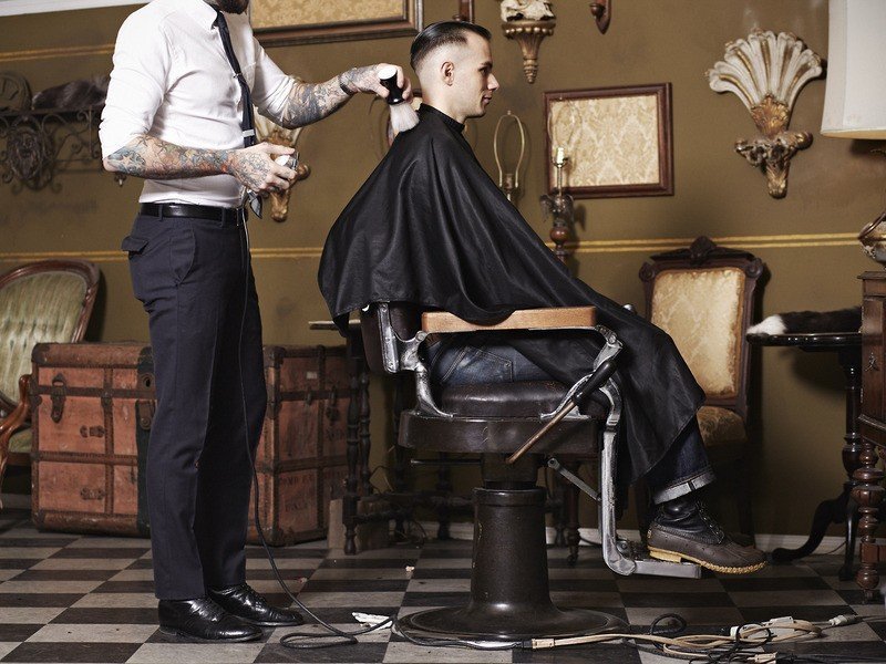 Топ-6 мужских парикмахерских в Петербурге
