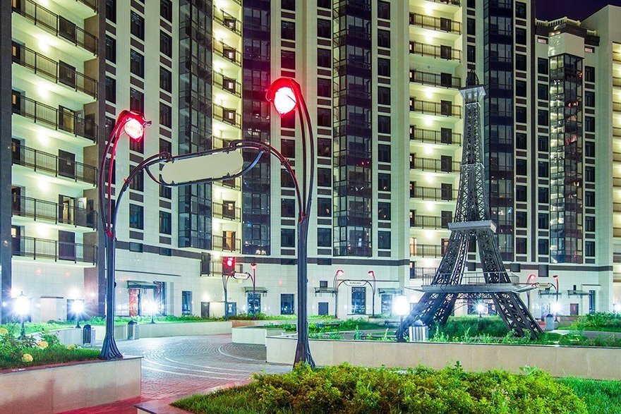 Четыре Эйфелевы башни в Петербурге