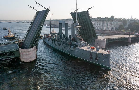 Крупный музей военной культуры создадут на борту крейсера «Аврора»