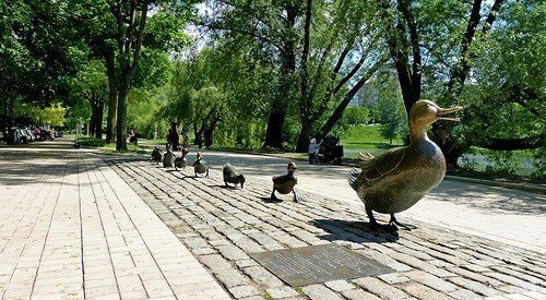 7 необычных скульптур Москвы