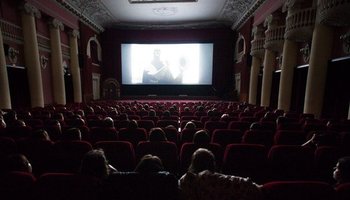 Шесть хороших и недорогих кинотеатров для экономных в Петербурге