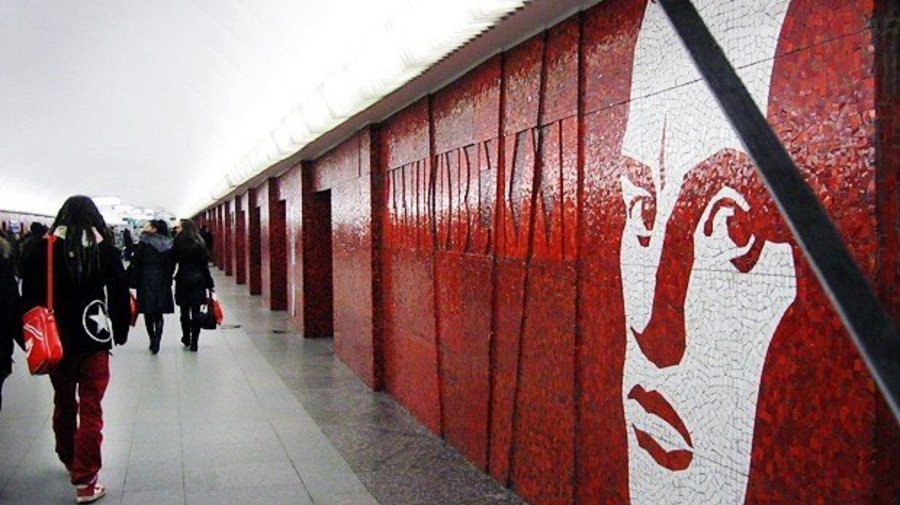 Проезд в метро все-таки не подорожает 