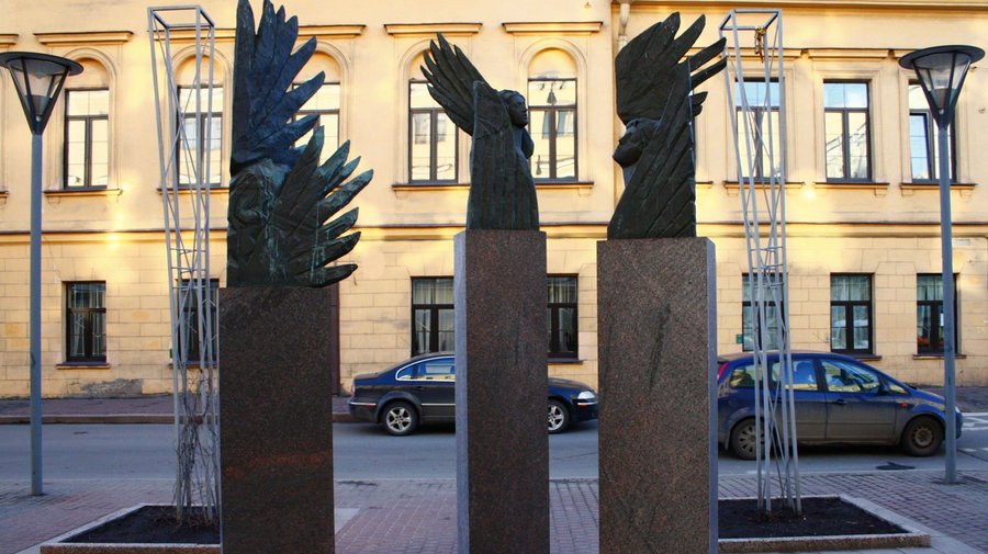 «Три ангела»