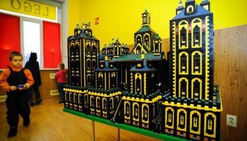 Lego музей дворцов и замков Polegon