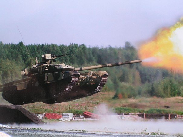 Большой танковый фестиваль «Боевая сталь»