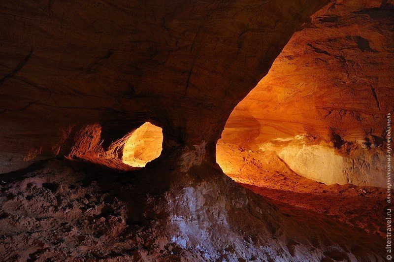 Оредежские пещеры 