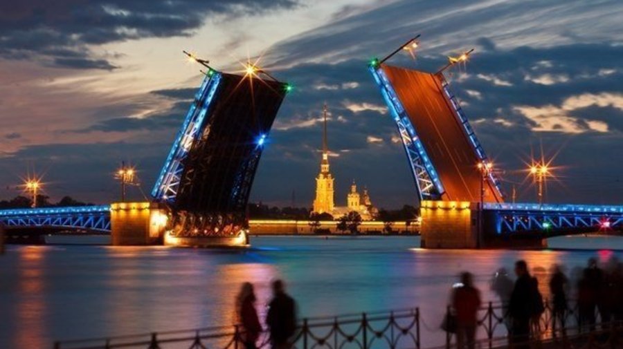 График разводки мостов в Петербурге на 2016 год