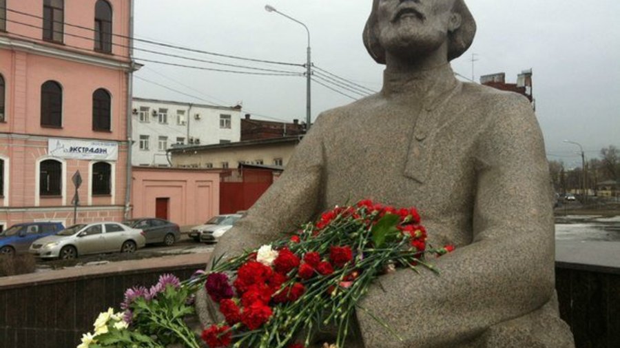 Торжественная акция молодежной организации «МИР»