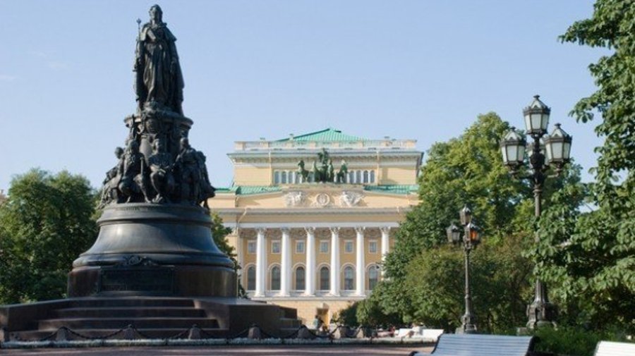 peterburg.ru