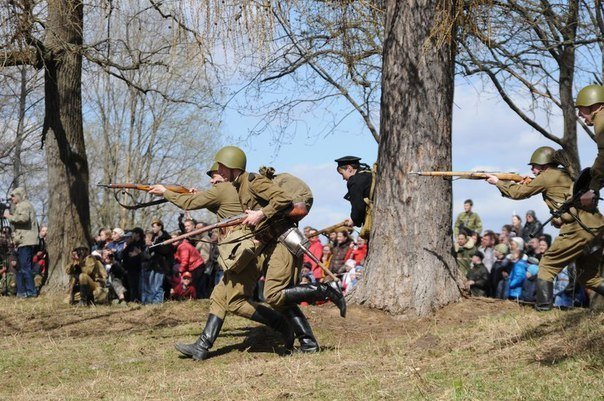 IV Фестиваль ретротехники и военной истории