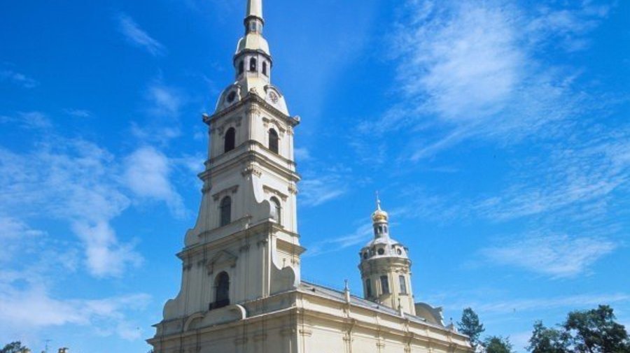 7 самых высоких зданий Петербурга