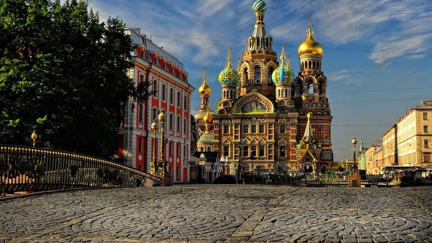 Храм Спаса-на-Крови стал одной из лучших достопримечательностей мира