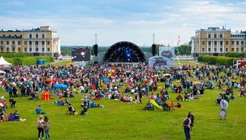 Лучшие музыкальные фестивали лета в Петербурге и недалеко от города 