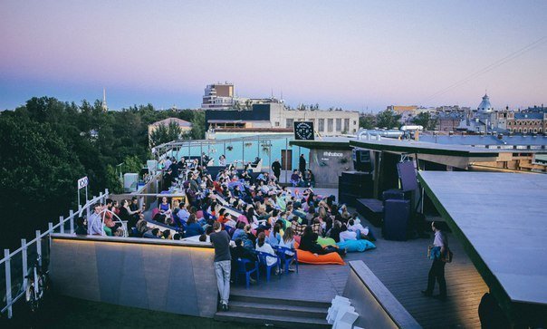 Фестивальное кино Франции ROOF CINEMA: Zoom France